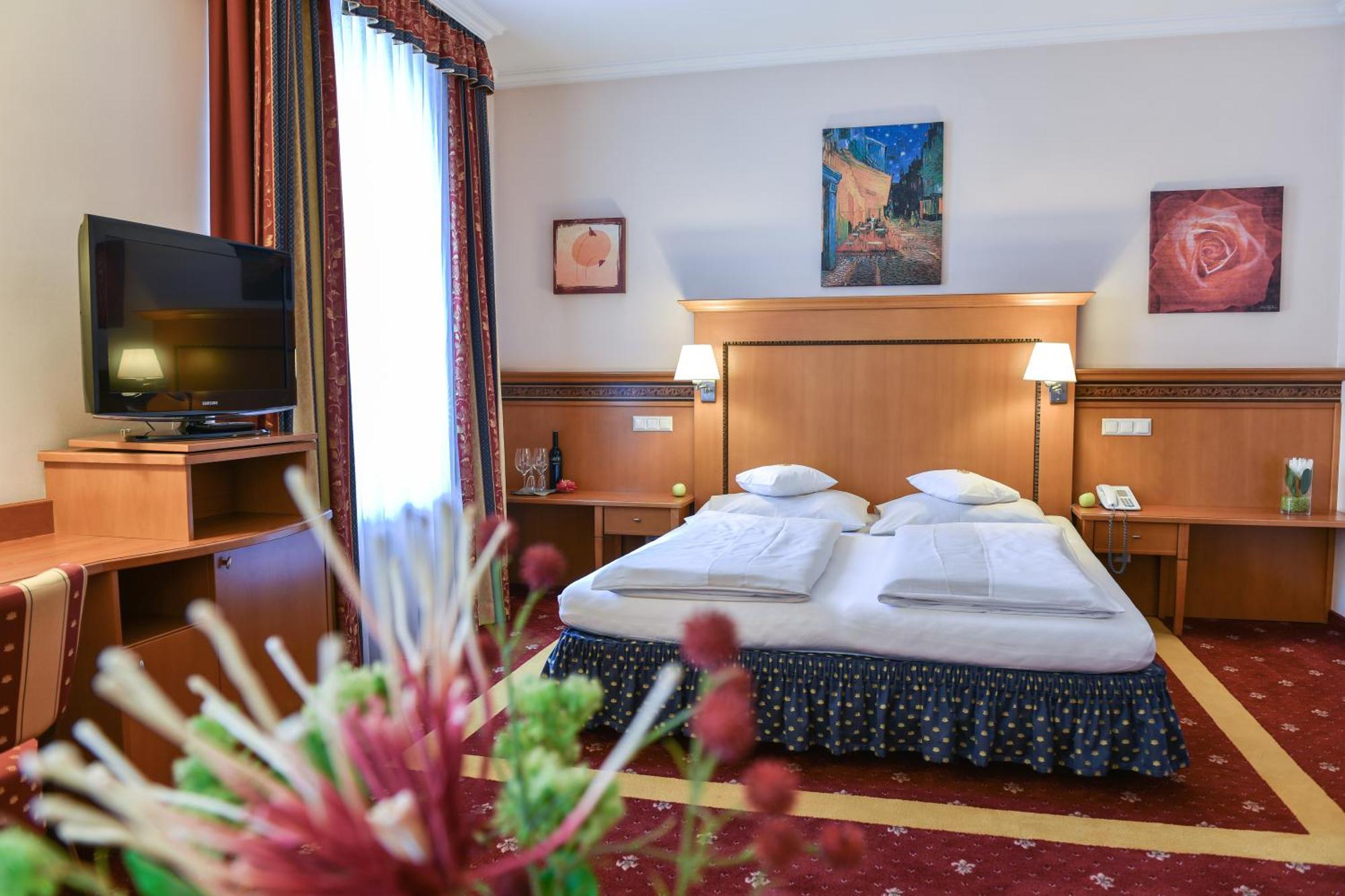 Hotel Alexandra Wels Buitenkant foto