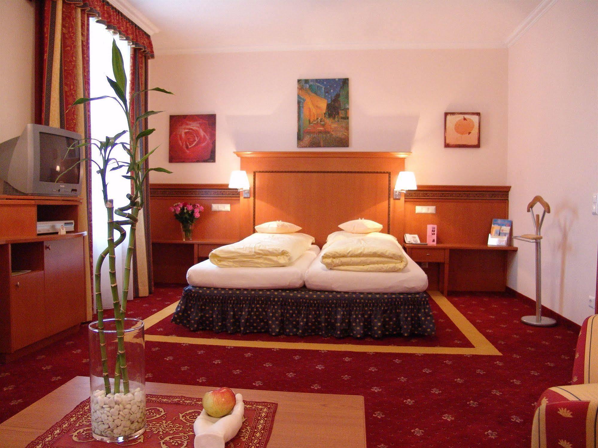 Hotel Alexandra Wels Buitenkant foto