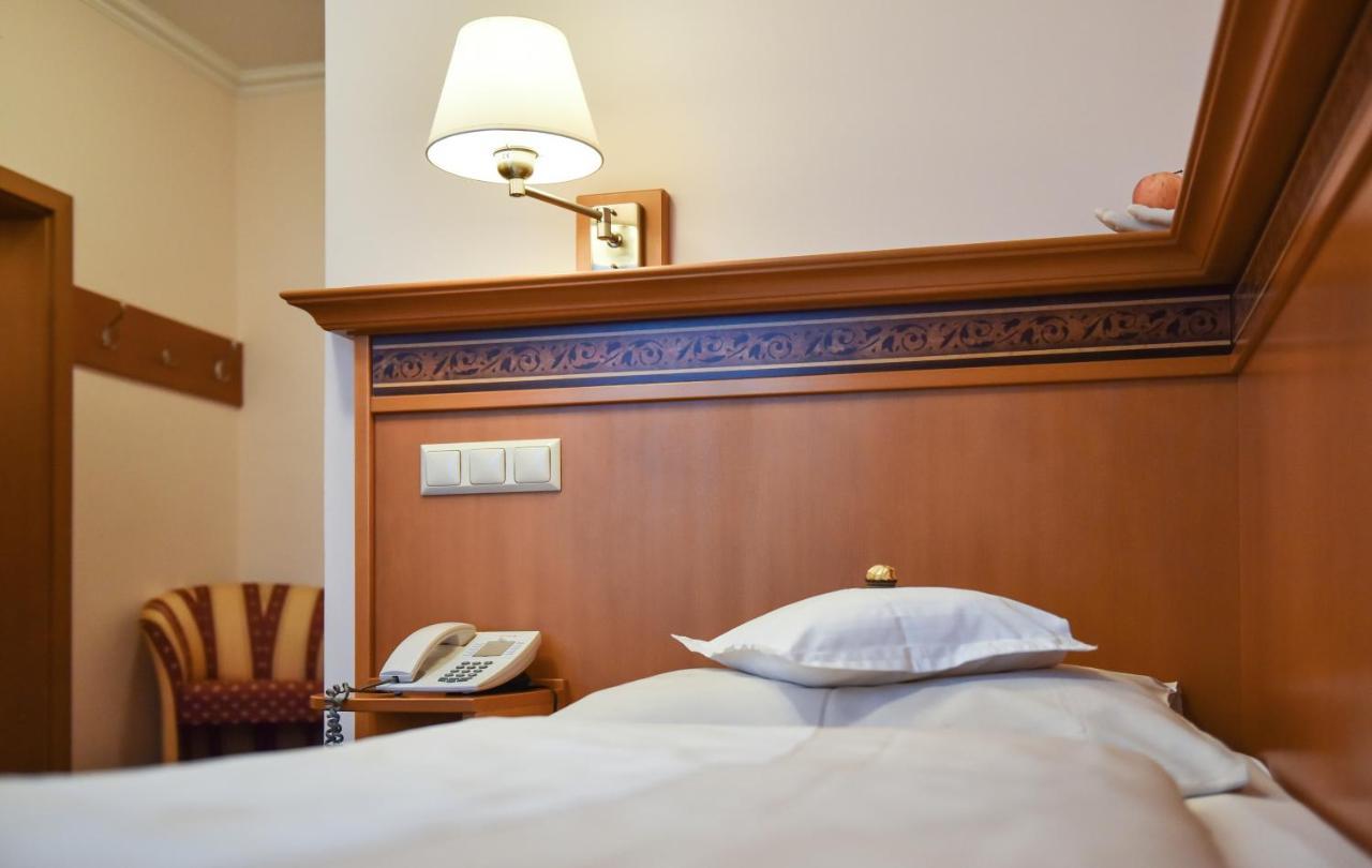 Hotel Alexandra Wels Buitenkant foto